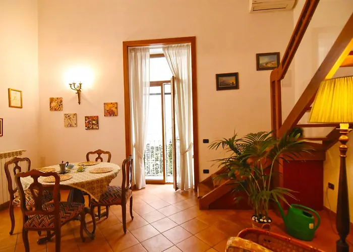 La Casa Della Sibilla Naples